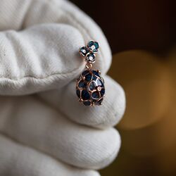 Tsars Collection oorbellen bloemen blauw