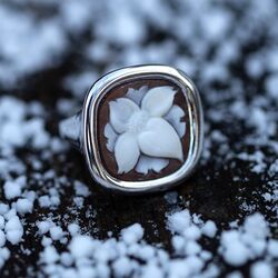 Zilveren ring schelpcamee bloem diluca
