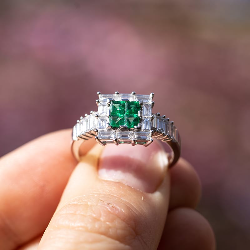 Specificiteit Opiaat woensdag Witgouden ring smaragd diamant - 14 karaats - Old Memories Collectie
