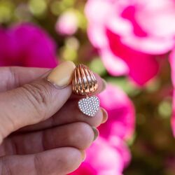 Heide Heinzendorff rosé creolen Lisa