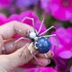 Exclusieve zilveren spinbroche bezet met parel en lapis lazuli, handgemaakt in Portugal
