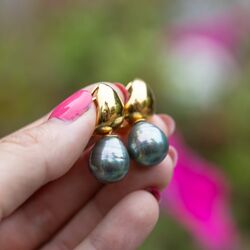 Heide Heinzendorff vergulde oorclips met grijze parel