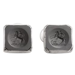 Occasion zilveren manchetknopen met een onyx intaglio ridder te paard