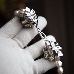 Dubbel zoetwater parelcollier met fantastische sluiting