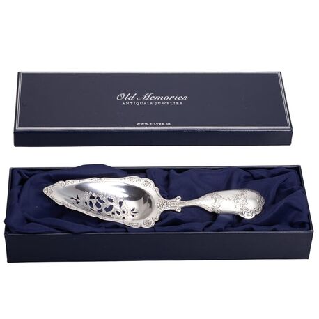 Zilveren fruitschep uit 1880 gemaakt door zilversmid J.J. Torlau te Amsterdam