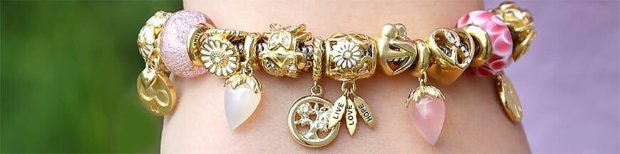 Christina  Charms voor de zilveren armbanden