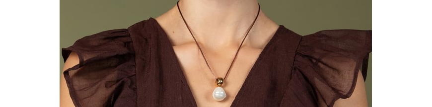 Heide Heinzendorff hangers