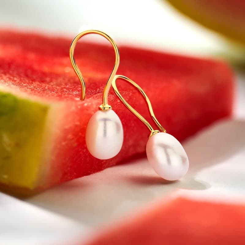 Sieraden, zilveren sieraden, gouden sieraden, antiek en nieuwe sieraden